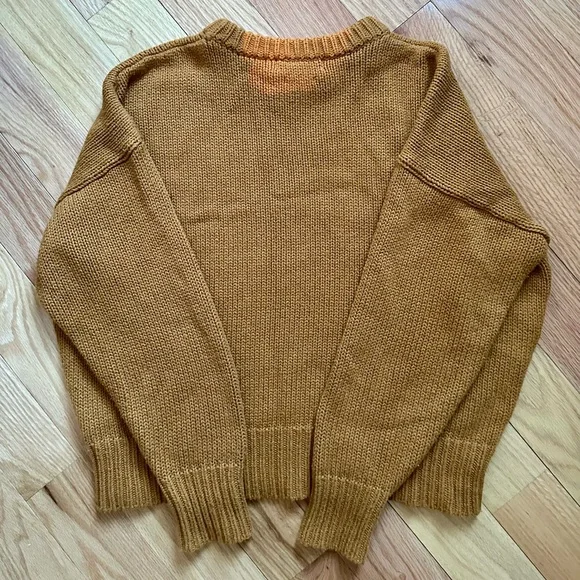 Clare V. “ĆIAO” Sweater ✨ - Picture 3 of 8